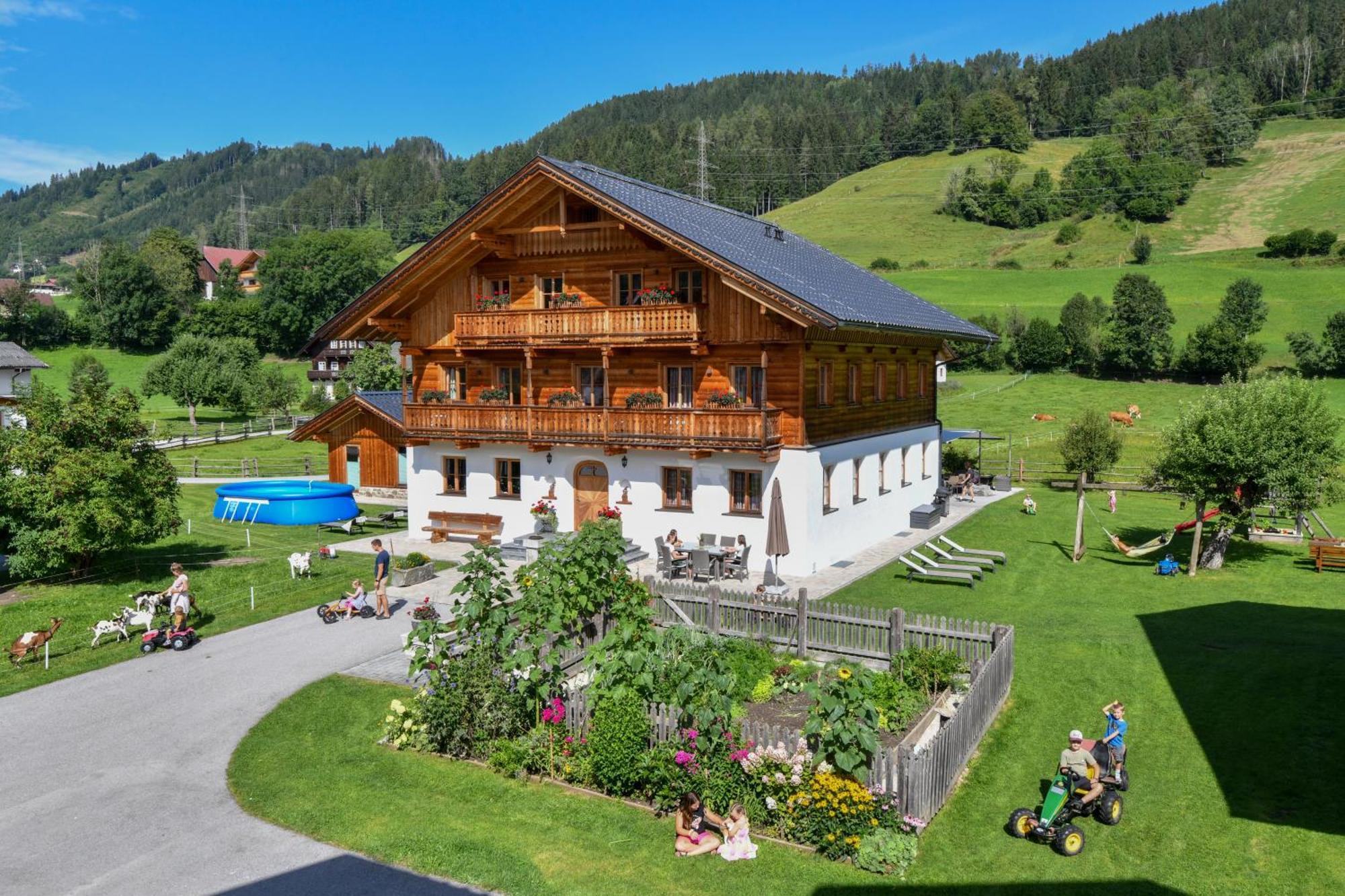 Hinkerhof Guest House Schladming Exterior photo